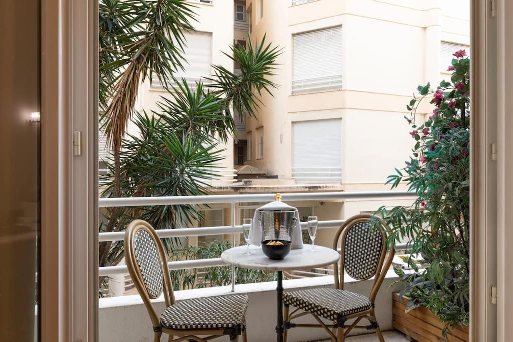 Appartamento Promenade, 2pièces chic et clim avec terrasse Nizza Esterno foto